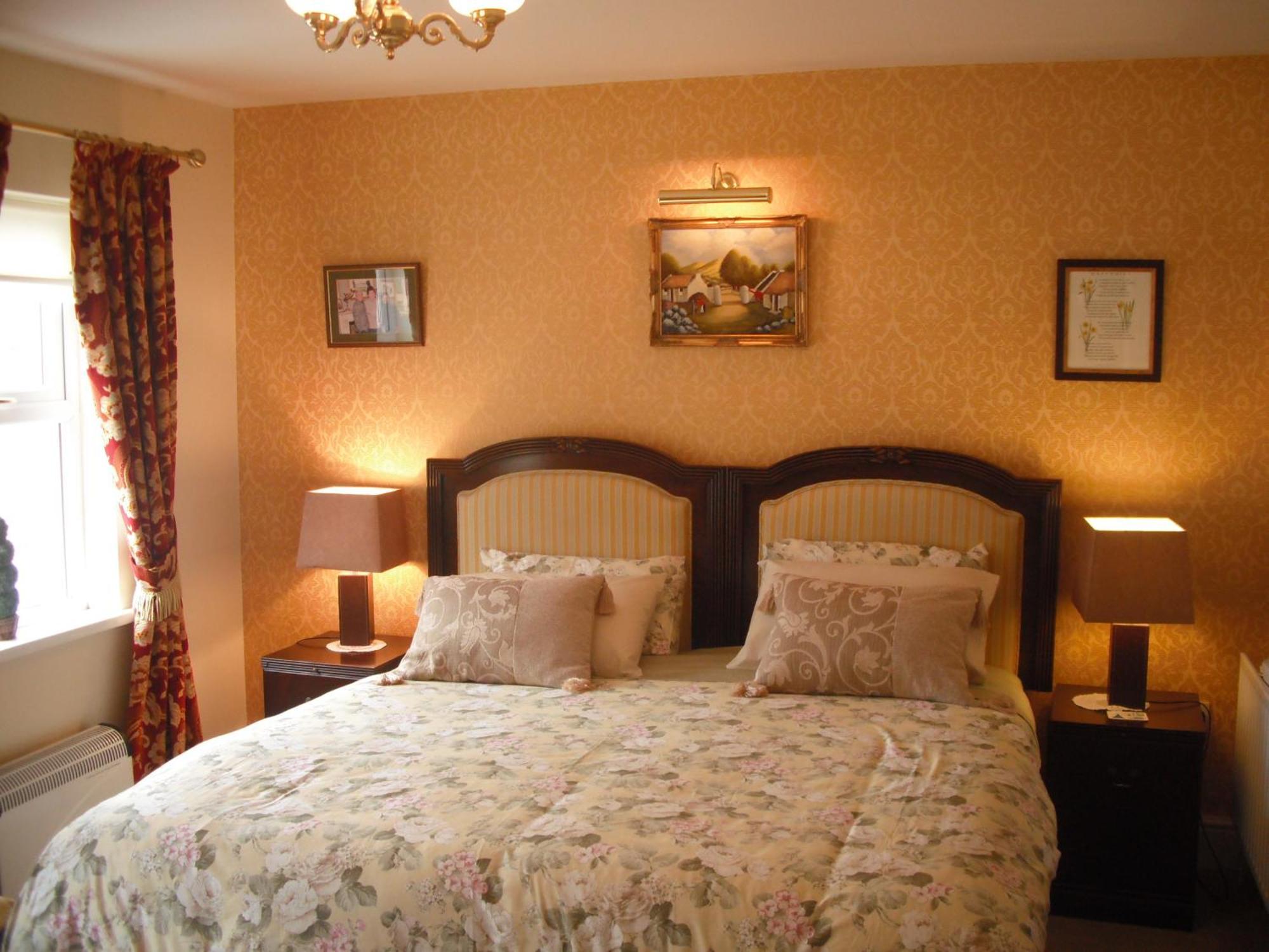 Killyliss Country House B&B Lisnalong Exterior photo